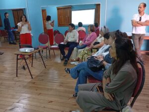 Taller con vecinos y vecinas de Cauquenes